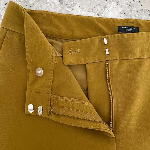 EUC Ann Taylor Factory Petite brownish gold slacks, size 12 Petite - Picture 4 of 5